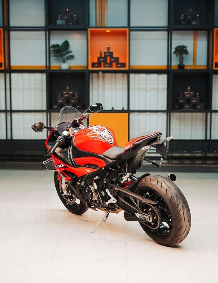bmw s 1000 rr (2025)
