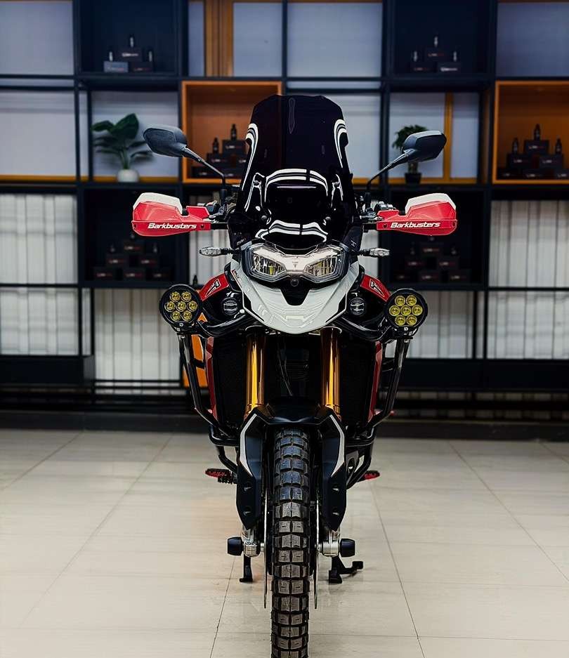 triumph tiger 900 (2024)