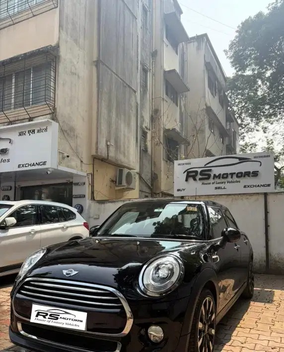 mini 5 door (2017)