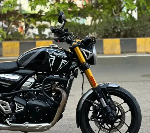 triumph speed 400 