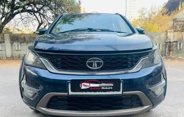 tata hexa (2017)