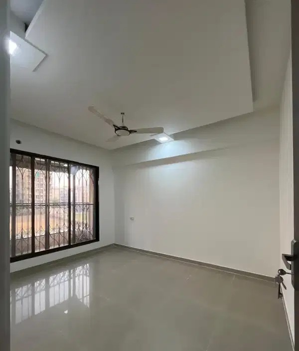 2 BHK - 2 Bathroom - 900 sqft 2 BHK JUST 5 MINS FROM RAILWAY STATION