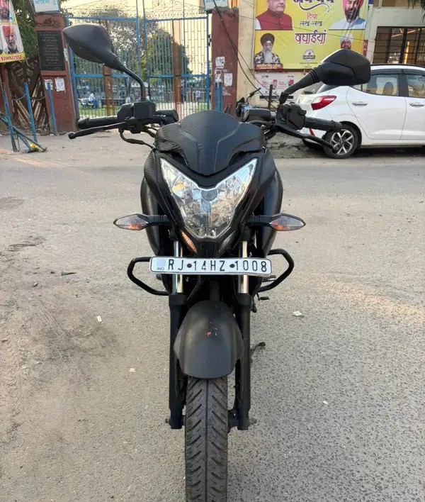 bajaj pulsar ns160