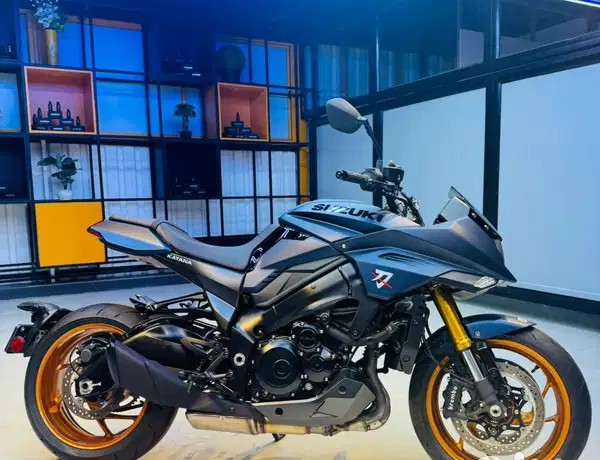 Suzuki Katana 2023