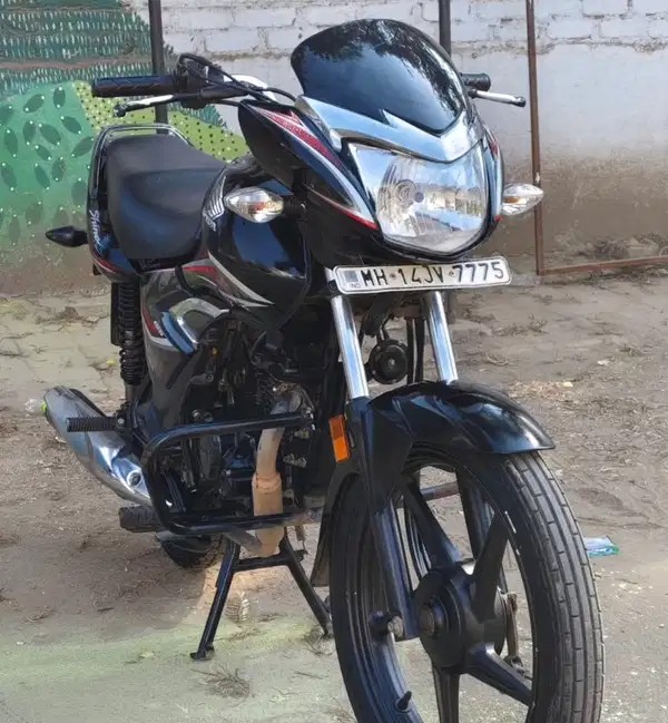 honda shine (2012)