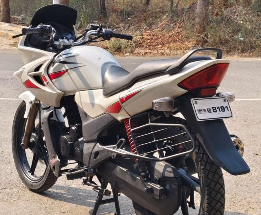 hero honda karizma (2013)