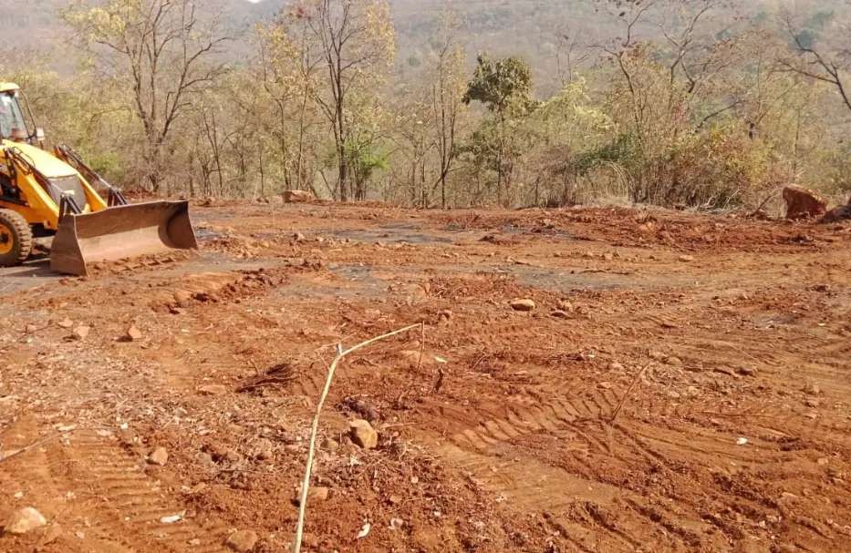 कोकणात आबा काजू लागवड योग्य जमीन विकणे आहे