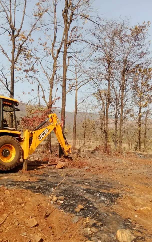 कोकणात आबा काजू लागवड योग्य जमीन विकणे आहे