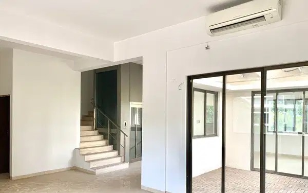 4+ BHK - 4+ Bathroom - 4400 sqft 5 Bedroom Villa for Sale near Kothrud