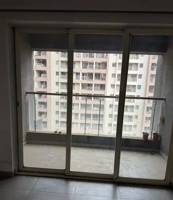 2 BHK - 2 Bathroom - 1100 sqft 2bhk for sale it is urgent basic