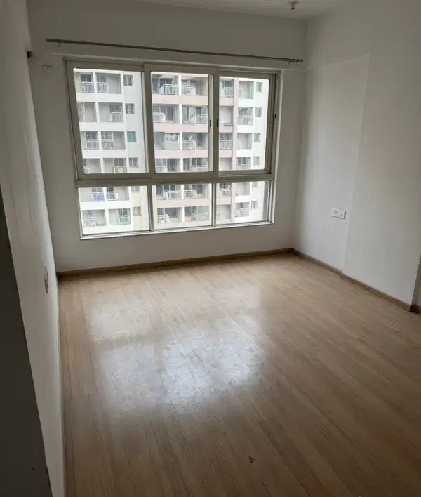 2 BHK - 2 Bathroom - 1100 sqft 2bhk for sale it is urgent basic