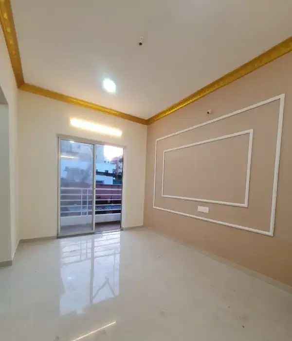 2 BHK - 2 Bathroom - 500 sqft Front Side, Main Road, Full ventilation 1 BHK FOR sale