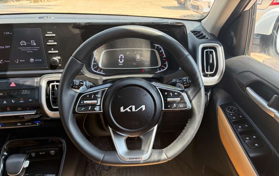 kia sonet (2024)