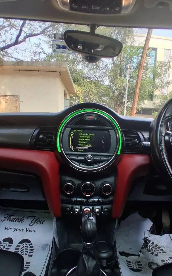 mini 5 door (2017)
