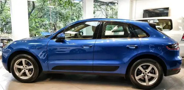 porsche macan R4 (2017) 