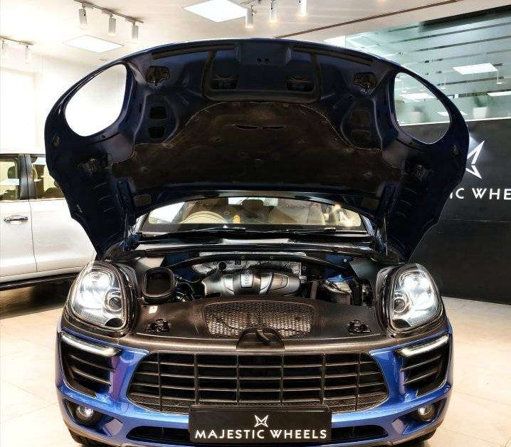 porsche macan R4 (2017) 