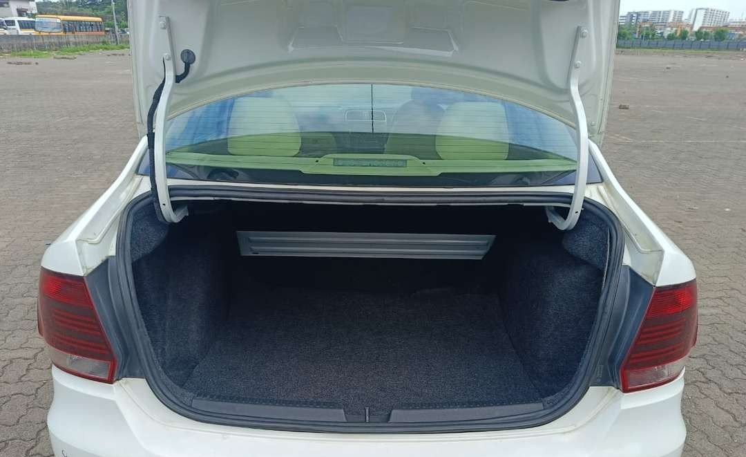 volkswagen vento (2022)
