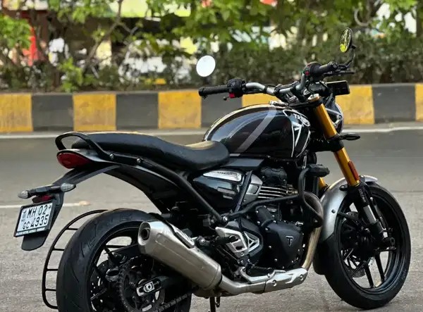 triumph speed 400 