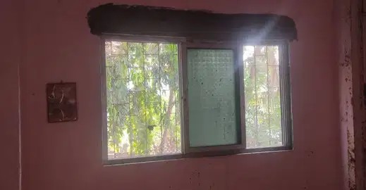 1 Room in Chawl for Immediate Rent at Goregaon East, 