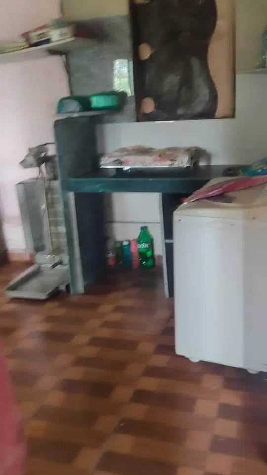1 Room in Chawl for Immediate Rent at Goregaon East, 