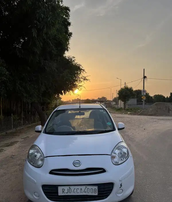 nissan micra (2014)